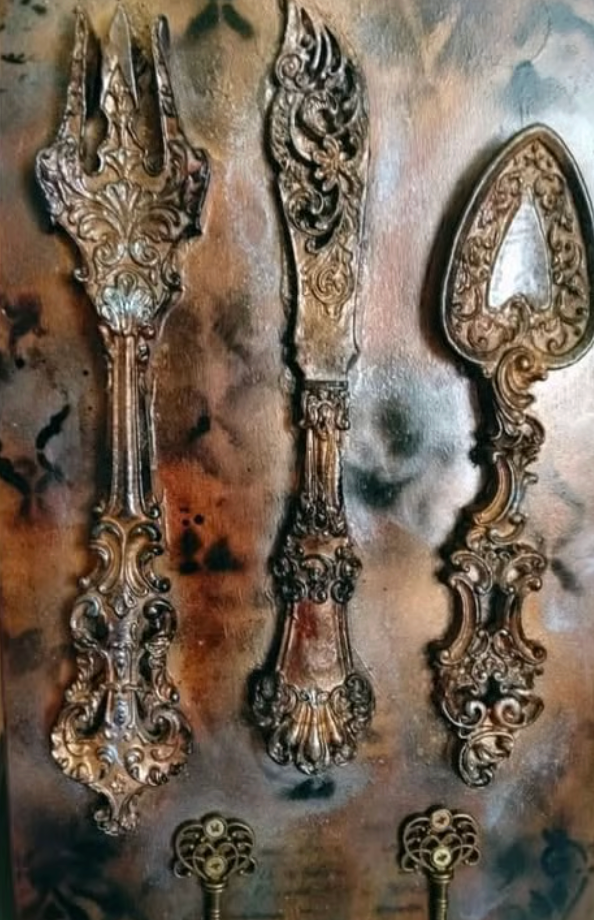 Unikatowy wieszak vintage ze sztućcami — prezent dla kucharza lub do kuchni