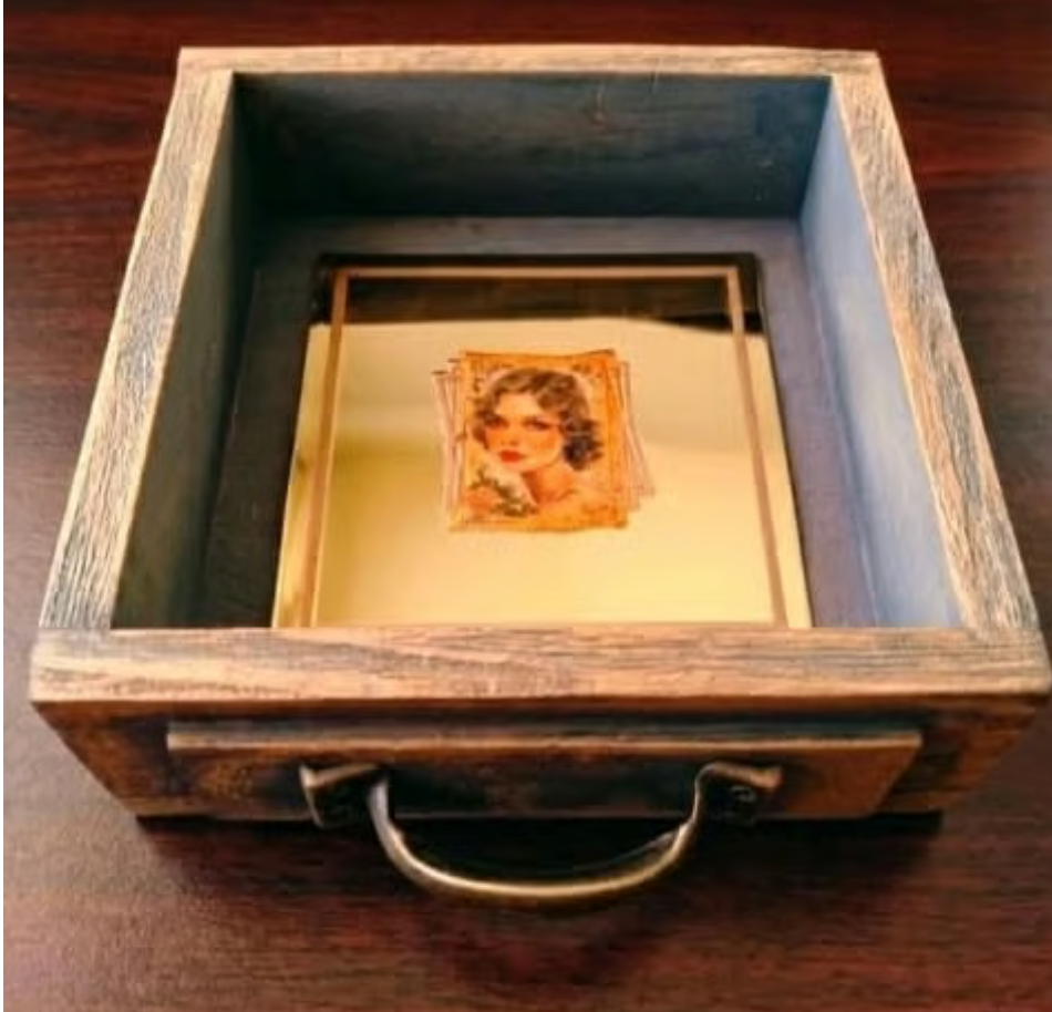 Szufladka Vintage Retro 15x15 cm — na biżuterię, świecę, drobiazgi (dwa wzory)